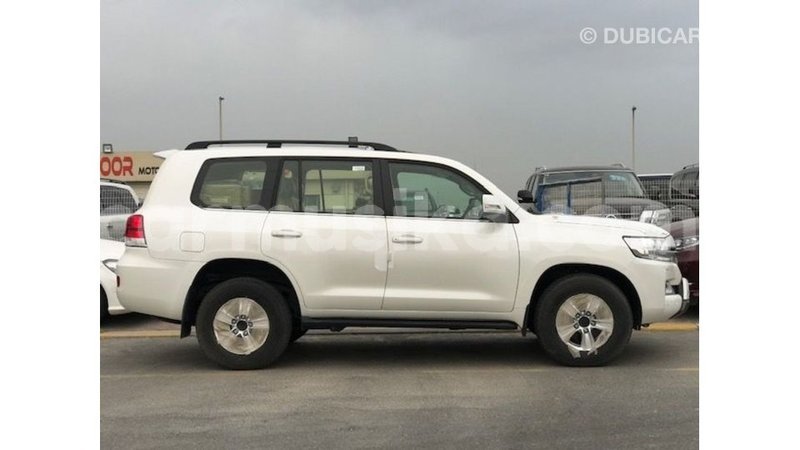 Big with watermark toyota land cruiser harare import dubai 13623