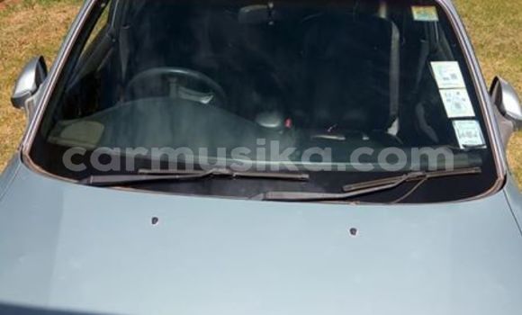 Nunua Ilio tumika Hyundai Sonata Fedha Gari ndani ya Harare nchini Harare Nunua Ilio tumika Hyundai Sonata Fedha Gari ndani ya Harare nchini Harare