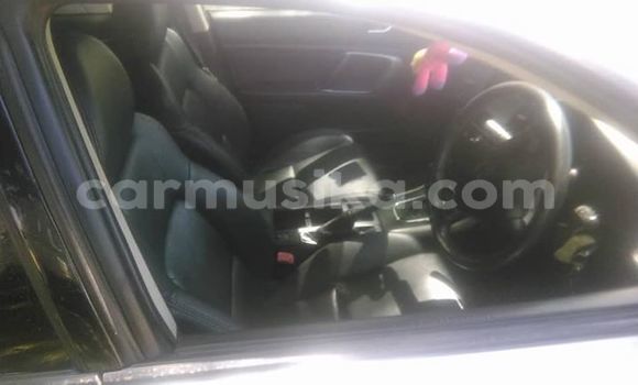 Nunua Ilio tumika Subaru Legacy Fedha Gari ndani ya Harare nchini Harare Nunua Ilio tumika Subaru Legacy Fedha Gari ndani ya Harare nchini Harare