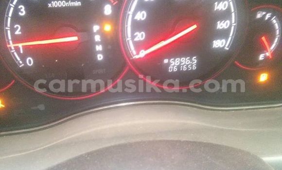 Nunua Ilio tumika Subaru Legacy Fedha Gari ndani ya Harare nchini Harare Nunua Ilio tumika Subaru Legacy Fedha Gari ndani ya Harare nchini Harare
