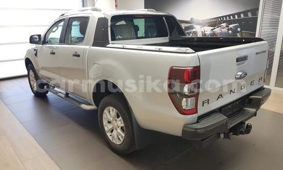 Tenga Tsaru Ford Ranger Sirivha Mota in Harare in Harare Tenga Tsaru Ford Ranger Sirivha Mota in Harare in Harare