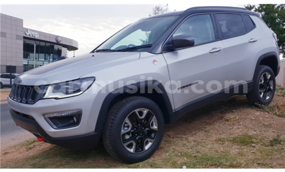 Nunua Ilio tumika Jeep Compass Nyingine Gari ndani ya Avondale nchini Harare Nunua Ilio tumika Jeep Compass Nyingine Gari ndani ya Avondale nchini Harare