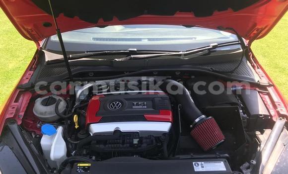 Tenga Tsaru Volkswagen Golf R Tsvuku Mota in Harare in Harare Tenga Tsaru Volkswagen Golf R Tsvuku Mota in Harare in Harare