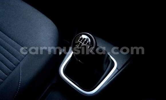 Tenga Tsaru Volkswagen Polo Tsvuku Mota in Beitbridge in Matabeleland South Tenga Tsaru Volkswagen Polo Tsvuku Mota in Beitbridge in Matabeleland South