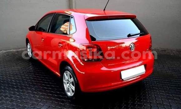 Tenga Tsaru Volkswagen Polo Tsvuku Mota in Beitbridge in Matabeleland South Tenga Tsaru Volkswagen Polo Tsvuku Mota in Beitbridge in Matabeleland South