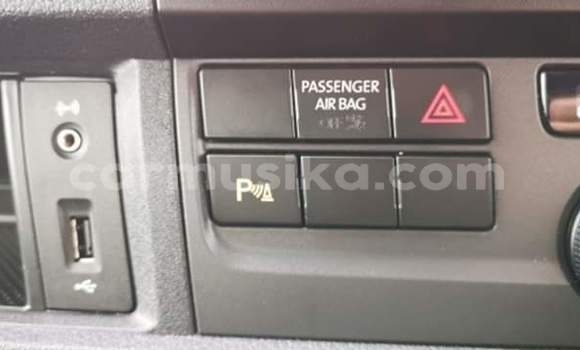 Tenga Tsaru Volkswagen Caravelle Chena Mota in Beitbridge in Matabeleland South Tenga Tsaru Volkswagen Caravelle Chena Mota in Beitbridge in Matabeleland South