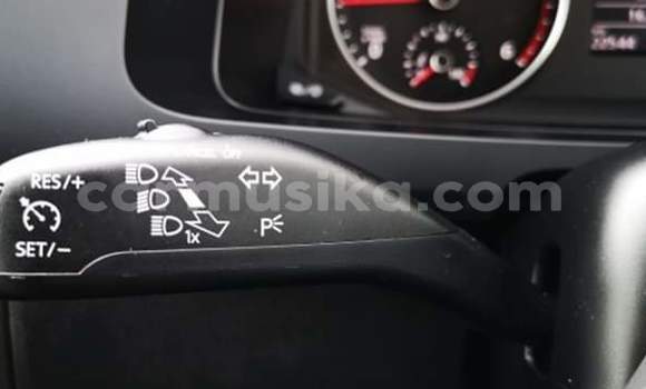 Tenga Tsaru Volkswagen Caravelle Chena Mota in Beitbridge in Matabeleland South Tenga Tsaru Volkswagen Caravelle Chena Mota in Beitbridge in Matabeleland South