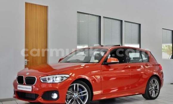 Tenga Tsaru BMW 1M Tsvuku Mota in Beitbridge in Matabeleland South Tenga Tsaru BMW 1M Tsvuku Mota in Beitbridge in Matabeleland South