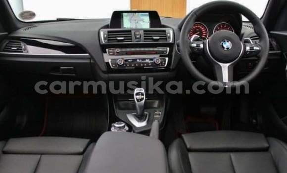 Tenga Tsaru BMW 1M Tsvuku Mota in Beitbridge in Matabeleland South Tenga Tsaru BMW 1M Tsvuku Mota in Beitbridge in Matabeleland South