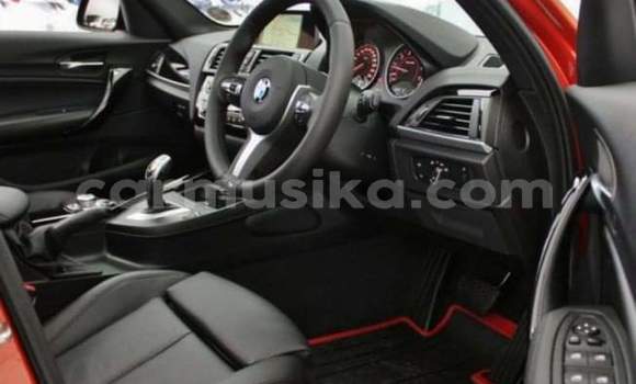 Tenga Tsaru BMW 1M Tsvuku Mota in Beitbridge in Matabeleland South Tenga Tsaru BMW 1M Tsvuku Mota in Beitbridge in Matabeleland South