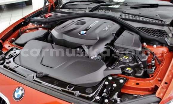 Tenga Tsaru BMW 1M Tsvuku Mota in Beitbridge in Matabeleland South Tenga Tsaru BMW 1M Tsvuku Mota in Beitbridge in Matabeleland South