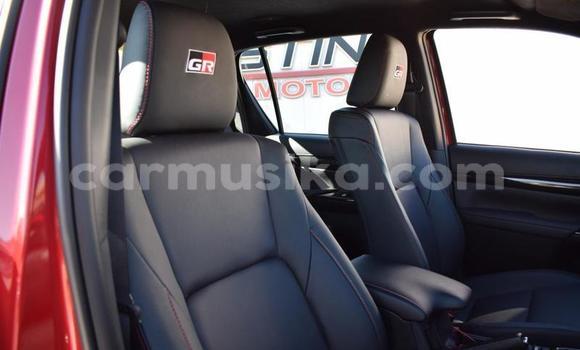 Tenga Tsaru Toyota Hilux Surf Tsvuku Mota in Beitbridge in Matabeleland South Tenga Tsaru Toyota Hilux Surf Tsvuku Mota in Beitbridge in Matabeleland South