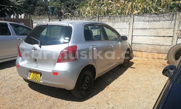 Acheter Occasion Voiture Toyota Vitz Gris à Harare, Harare Acheter Occasion Voiture Toyota Vitz Gris à Harare, Harare