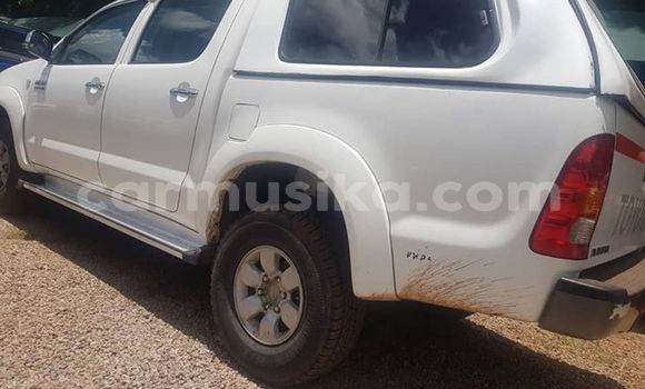 Acheter Occasion Voiture Toyota Hilux Blanc à Harare, Harare Acheter Occasion Voiture Toyota Hilux Blanc à Harare, Harare