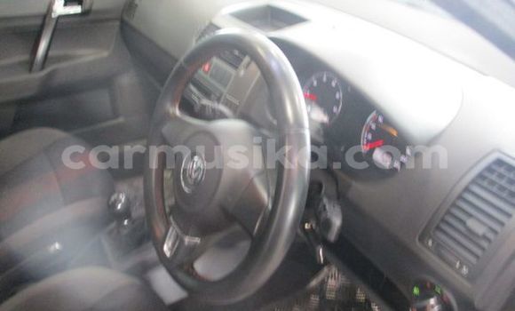 Acheter Occasion Voiture Volkswagen Polo Blanc à Beitbridge, Matabeleland South Acheter Occasion Voiture Volkswagen Polo Blanc à Beitbridge, Matabeleland South