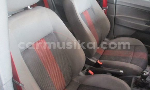 Acheter Occasion Voiture Volkswagen Polo Blanc à Beitbridge, Matabeleland South Acheter Occasion Voiture Volkswagen Polo Blanc à Beitbridge, Matabeleland South