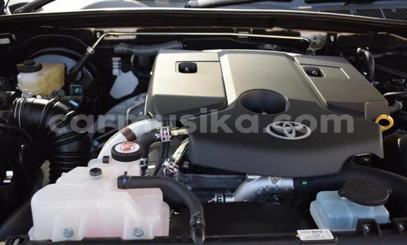 Nunua Ilio tumika Toyota Hilux Nyeupe Gari ndani ya Beitbridge nchini Matabeleland Kusini Nunua Ilio tumika Toyota Hilux Nyeupe Gari ndani ya Beitbridge nchini Matabeleland Kusini