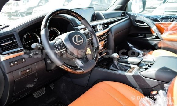 Tenga Imported Lexus LX Chena Mota in Import - Dubai in Harare Tenga Imported Lexus LX Chena Mota in Import - Dubai in Harare