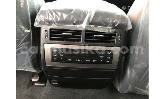 Buy Import Toyota Land Cruiser White Car in Import - Dubai in Harare Buy Import Toyota Land Cruiser White Car in Import - Dubai in Harare