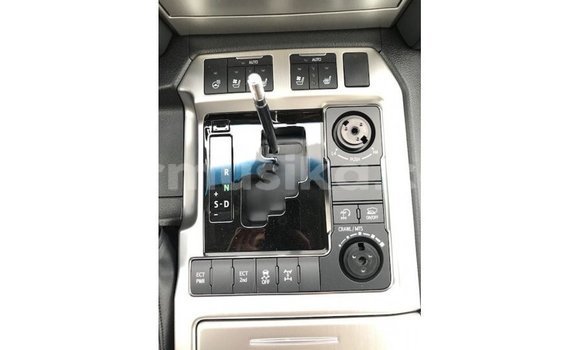 Buy Import Toyota Land Cruiser White Car in Import - Dubai in Harare Buy Import Toyota Land Cruiser White Car in Import - Dubai in Harare