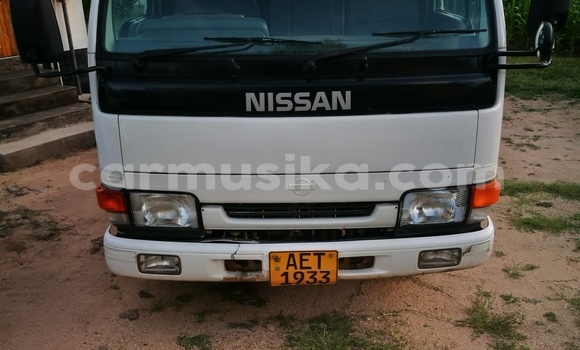 Tenga Tsaru Nissan UD Chena Rori in Gweru in Midlands Tenga Tsaru Nissan UD Chena Rori in Gweru in Midlands