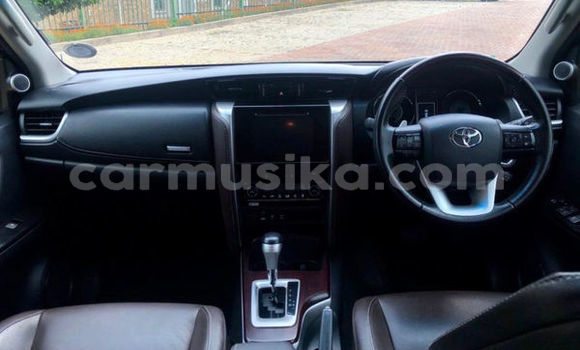 Tenga Tsaru Toyota Fortuner Nhema Mota in Beitbridge in Matabeleland South Tenga Tsaru Toyota Fortuner Nhema Mota in Beitbridge in Matabeleland South