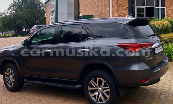 Tenga Tsaru Toyota Fortuner Nhema Mota in Beitbridge in Matabeleland South Tenga Tsaru Toyota Fortuner Nhema Mota in Beitbridge in Matabeleland South
