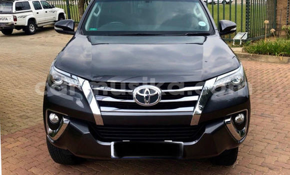 Tenga Tsaru Toyota Fortuner Nhema Mota in Beitbridge in Matabeleland South Tenga Tsaru Toyota Fortuner Nhema Mota in Beitbridge in Matabeleland South