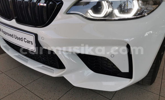 Acheter Occasion Voiture BMW M2 Blanc à Beitbridge, Matabeleland South Acheter Occasion Voiture BMW M2 Blanc à Beitbridge, Matabeleland South