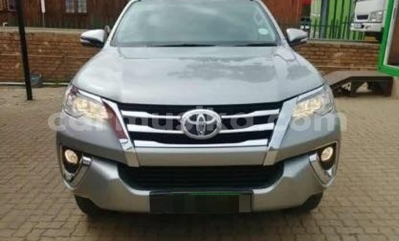 Tenga Tsaru Toyota Fortuner Sirivha Mota in Beitbridge in Matabeleland South Tenga Tsaru Toyota Fortuner Sirivha Mota in Beitbridge in Matabeleland South