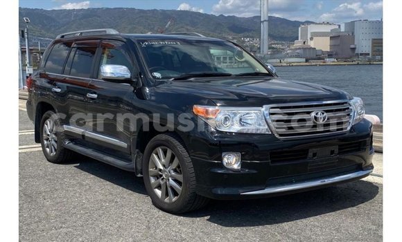 Nunua Imported Toyota Land Cruiser Nyeusi Gari ndani ya Import - Dubai nchini Harare Nunua Imported Toyota Land Cruiser Nyeusi Gari ndani ya Import - Dubai nchini Harare