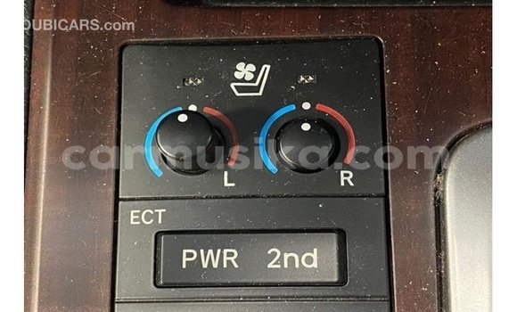 Nunua Imported Toyota Land Cruiser Nyeusi Gari ndani ya Import - Dubai nchini Harare Nunua Imported Toyota Land Cruiser Nyeusi Gari ndani ya Import - Dubai nchini Harare