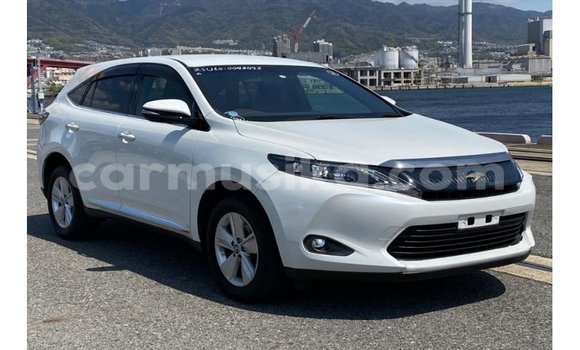 Buy Import Toyota Harrier White Car in Import - Dubai in Harare Buy Import Toyota Harrier White Car in Import - Dubai in Harare