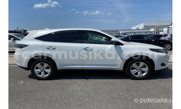 Buy Import Toyota Harrier White Car in Import - Dubai in Harare Buy Import Toyota Harrier White Car in Import - Dubai in Harare