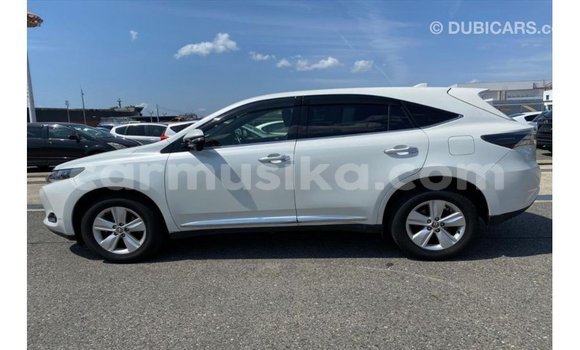 Buy Import Toyota Harrier White Car in Import - Dubai in Harare Buy Import Toyota Harrier White Car in Import - Dubai in Harare