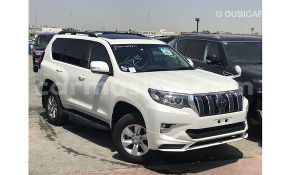 Tenga Imported Toyota Prado Chena Mota in Import - Dubai in Harare Tenga Imported Toyota Prado Chena Mota in Import - Dubai in Harare