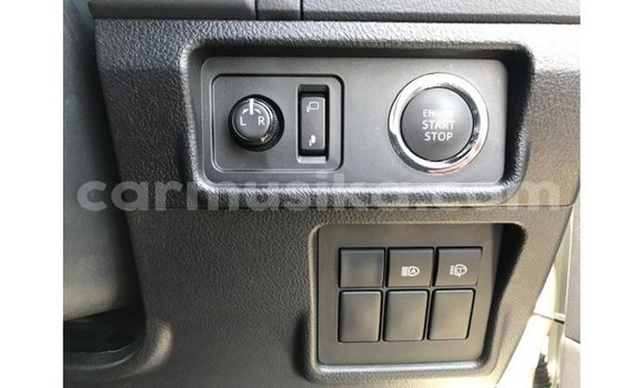 Tenga Imported Toyota Prado Chena Mota in Import - Dubai in Harare Tenga Imported Toyota Prado Chena Mota in Import - Dubai in Harare