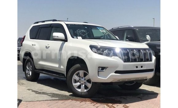 Buy Import Toyota Prado White Car in Import - Dubai in Harare Buy Import Toyota Prado White Car in Import - Dubai in Harare