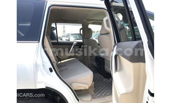 Buy Import Toyota Prado White Car in Import - Dubai in Harare Buy Import Toyota Prado White Car in Import - Dubai in Harare