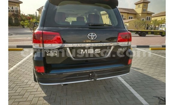 Acheter Import Voiture Toyota Land Cruiser Noir à Import - Dubai, Harare Acheter Import Voiture Toyota Land Cruiser Noir à Import - Dubai, Harare