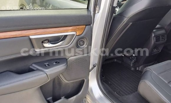 Acheter Import Moto Honda C Autre à Import - Dubai, Harare Acheter Import Moto Honda C Autre à Import - Dubai, Harare