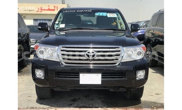 Tenga Imported Toyota Land Cruiser Nhema Mota in Import - Dubai in Harare Tenga Imported Toyota Land Cruiser Nhema Mota in Import - Dubai in Harare