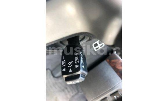 Tenga Imported Toyota Land Cruiser Nhema Mota in Import - Dubai in Harare Tenga Imported Toyota Land Cruiser Nhema Mota in Import - Dubai in Harare