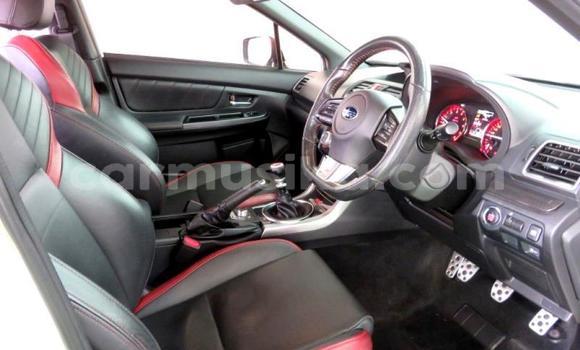 Acheter Occasion Voiture Subaru WRX STi Blanc à Beitbridge, Matabeleland South Acheter Occasion Voiture Subaru WRX STi Blanc à Beitbridge, Matabeleland South