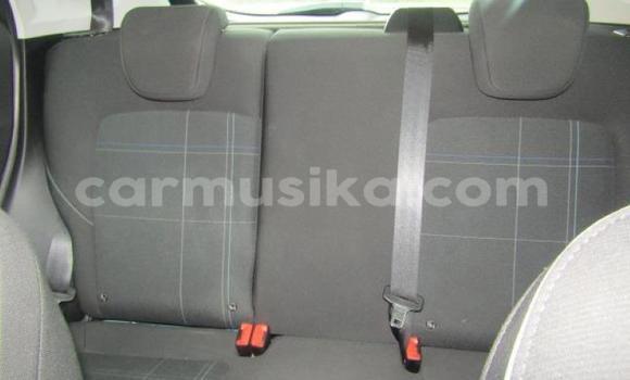 Nunua Ilio tumika Ford Fiesta Kijani Gari ndani ya Beitbridge nchini Matabeleland Kusini Nunua Ilio tumika Ford Fiesta Kijani Gari ndani ya Beitbridge nchini Matabeleland Kusini