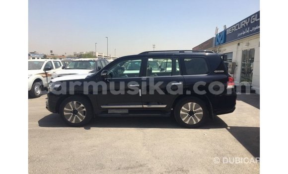 Acheter Import Voiture Toyota Land Cruiser Noir à Import - Dubai, Harare Acheter Import Voiture Toyota Land Cruiser Noir à Import - Dubai, Harare