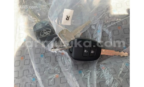 Tenga Imported Toyota Hiace Chena Mota in Import - Dubai in Harare Tenga Imported Toyota Hiace Chena Mota in Import - Dubai in Harare