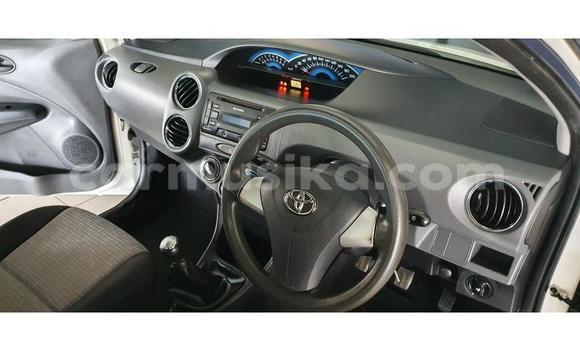 Tenga Tsaru Toyota Etios Chena Mota in Beitbridge in Matabeleland South Tenga Tsaru Toyota Etios Chena Mota in Beitbridge in Matabeleland South