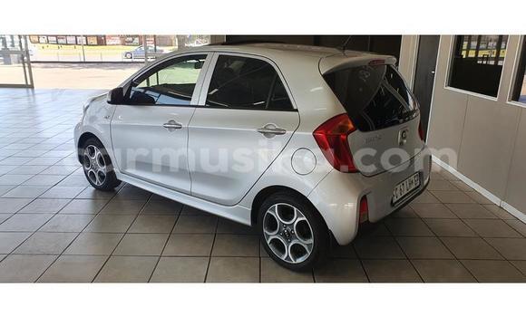 Buy Used Kia Picanto Silver Car in Beitbridge in Matabeleland South Buy Used Kia Picanto Silver Car in Beitbridge in Matabeleland South