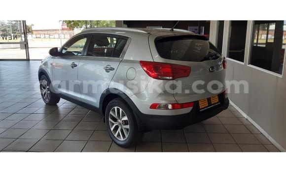 Acheter Occasion Voiture Kia Sportage Gris à Beitbridge, Matabeleland South Acheter Occasion Voiture Kia Sportage Gris à Beitbridge, Matabeleland South
